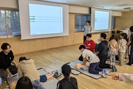 みんなで協力して、胸骨圧迫レースにチャレンジ！