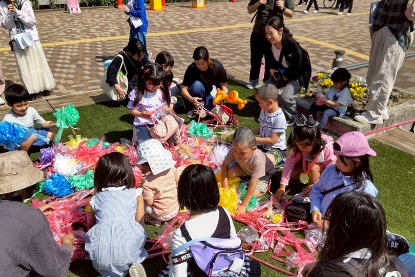 外のお持ち帰りの様子