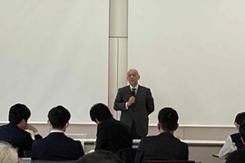 藤井千春氏による講演