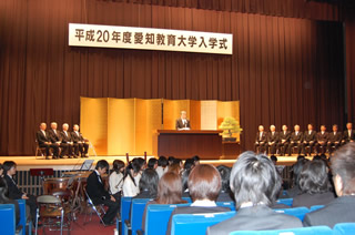 学長写真