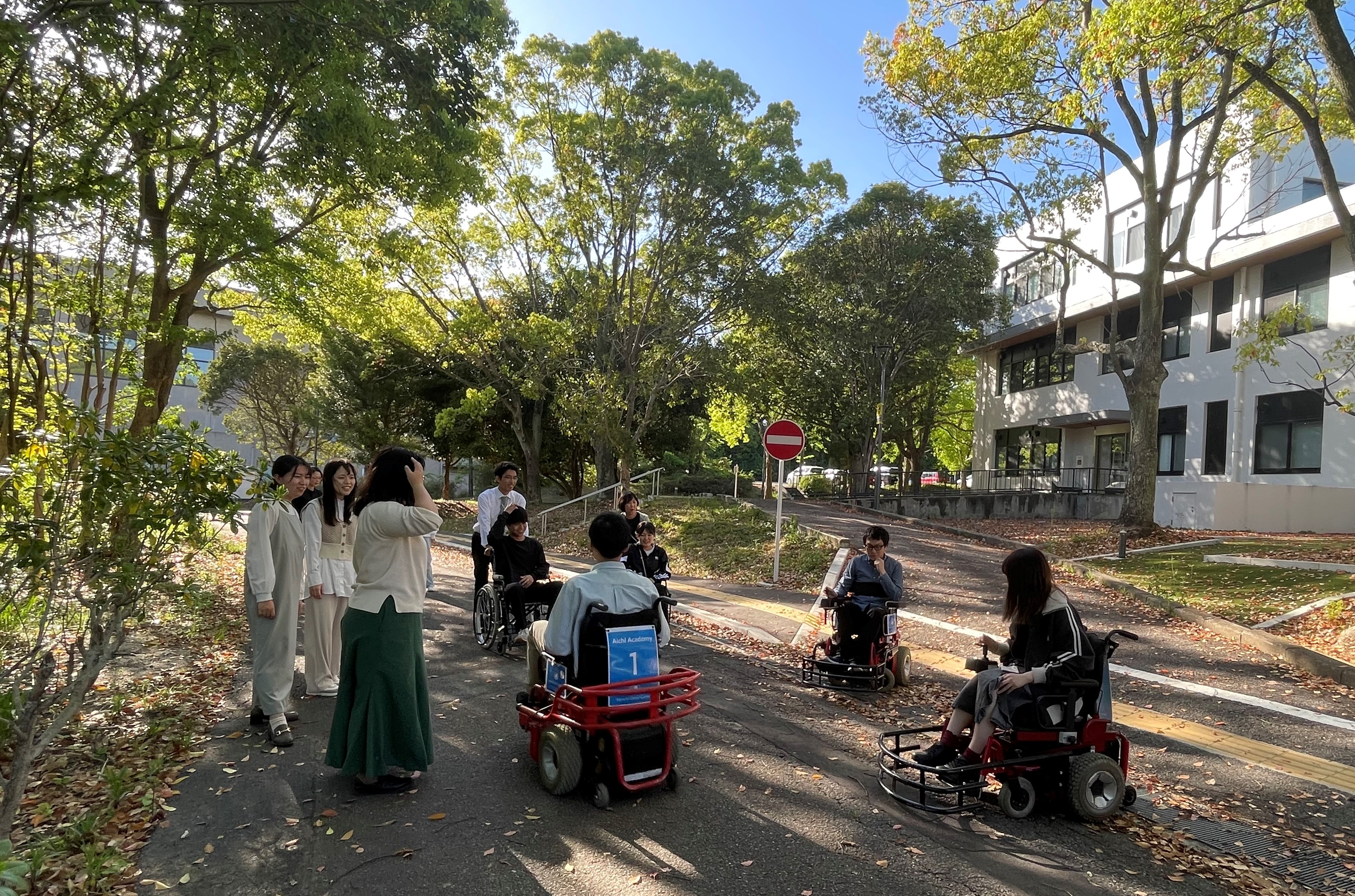 特別専攻科「電動車椅子」