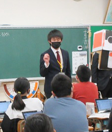 地域教育課題解決コース ICT活用・科学ものづくり推進系 令和3年度入学 中村 亮健さん