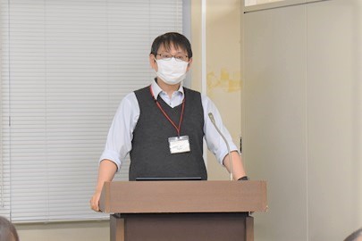 進行役の中山弘之准教授