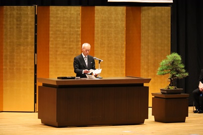 野田敦敬学長による告辞