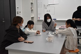 ストローに磁石をセット