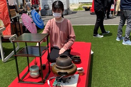 練習の成果を披露する部員