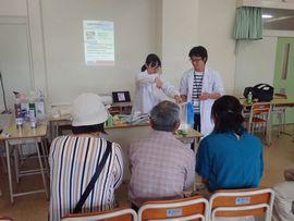 室内出店（訪問科学実験わくわく ワンダーくんのおもしろ実験）
