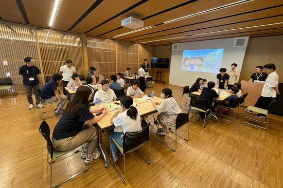 「刈谷の歴史をつくる」活動に挑戦する小・中学生と協働する学生・院生