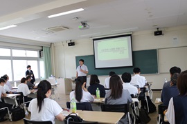金沢学院大学 向田識弘 講師