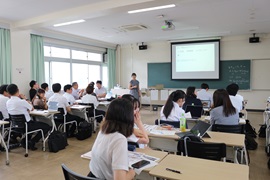 はつしば学園小学校 平林千惠 教諭