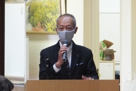 講演する野田敦敬学長