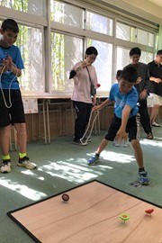 (12)コマ回しで勝負！