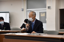 コメントする野田敦敬学長