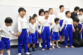 心を込めて歌うよ！