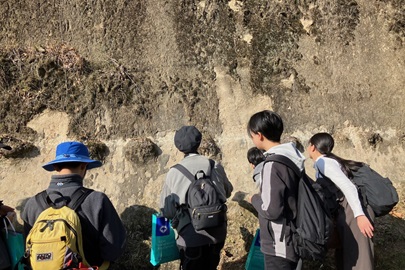 1800万年前の地層の観察