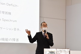 講師の信州大学 高橋知音教授