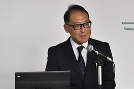 名古屋市立鶴舞小学校<br>
安藤嘉浩 校長
