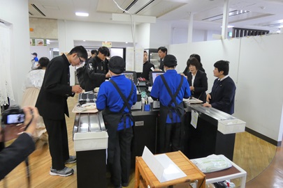 用意していたお金でぴったり払えるかな？