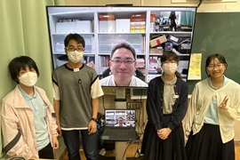 田嶋和樹教授と2C生徒