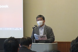 講評をする岐阜大学の巽徹教授