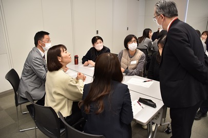 ワークショップ「対応に困った事例を共有し、みんなで対応を考えよう」の様子2