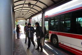 やっと大学に着いたねー！
