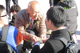 今日は楽しみだね！ と野田敦敬学長