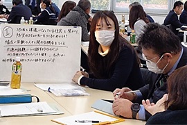 グループディスカッションの様子2