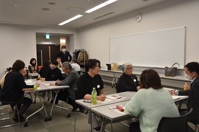 グループディスカッションの様子1