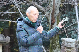 来賓挨拶をする野田敦敬学長