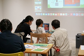 サポートする学生