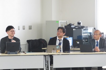 左の画像ﾀｲﾄﾙ