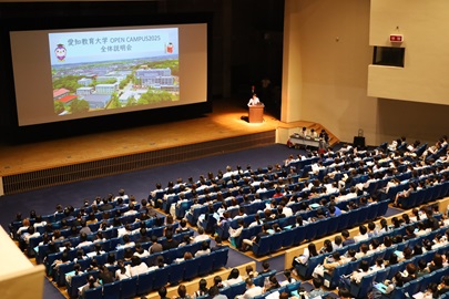 生協学生委員会学生による司会