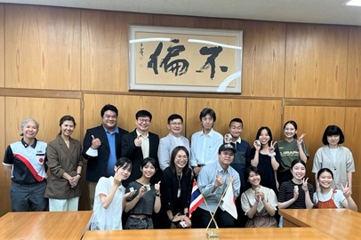 本学教職員・学生との懇談会