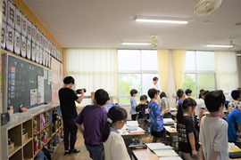 学生の学校体験活動の様子2