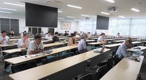 会場の様子