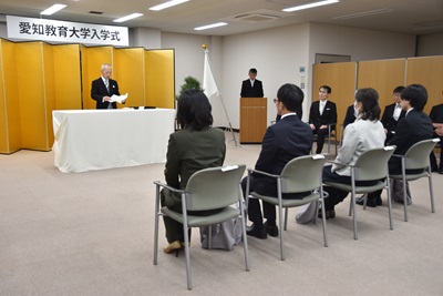 夜間入学式の様子