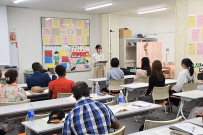 学生による健康観察のロールプレイ　「はい！ 元気です」