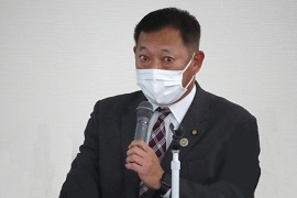 みよし市教育委員会教育長 増岡潤一郎氏