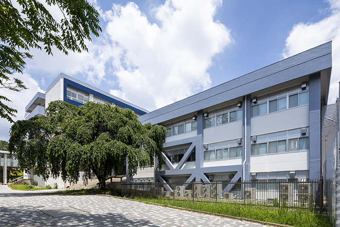 自然科学棟、共同演習棟