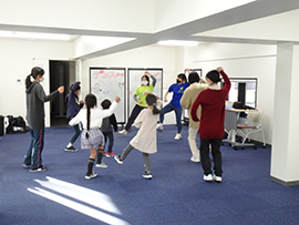 土曜親子日本語教室　ダンス教室（子どもクラス）